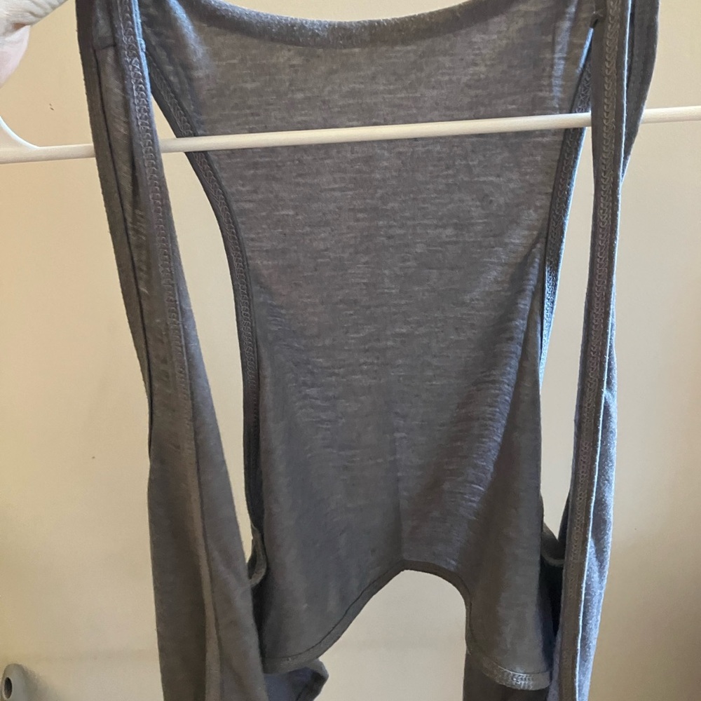 Draped grey light way open vest cropped